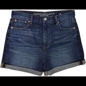 AMERICAN EAGLE Denim Mom Shorts Medium Dark Wash